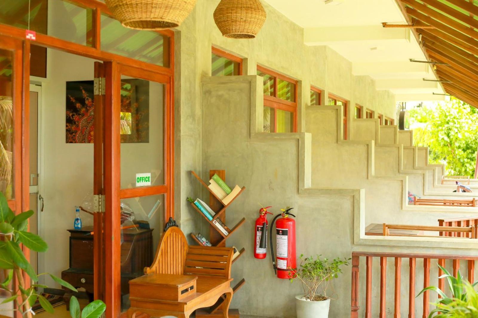Relax Beach Resort Weligama Esterno foto